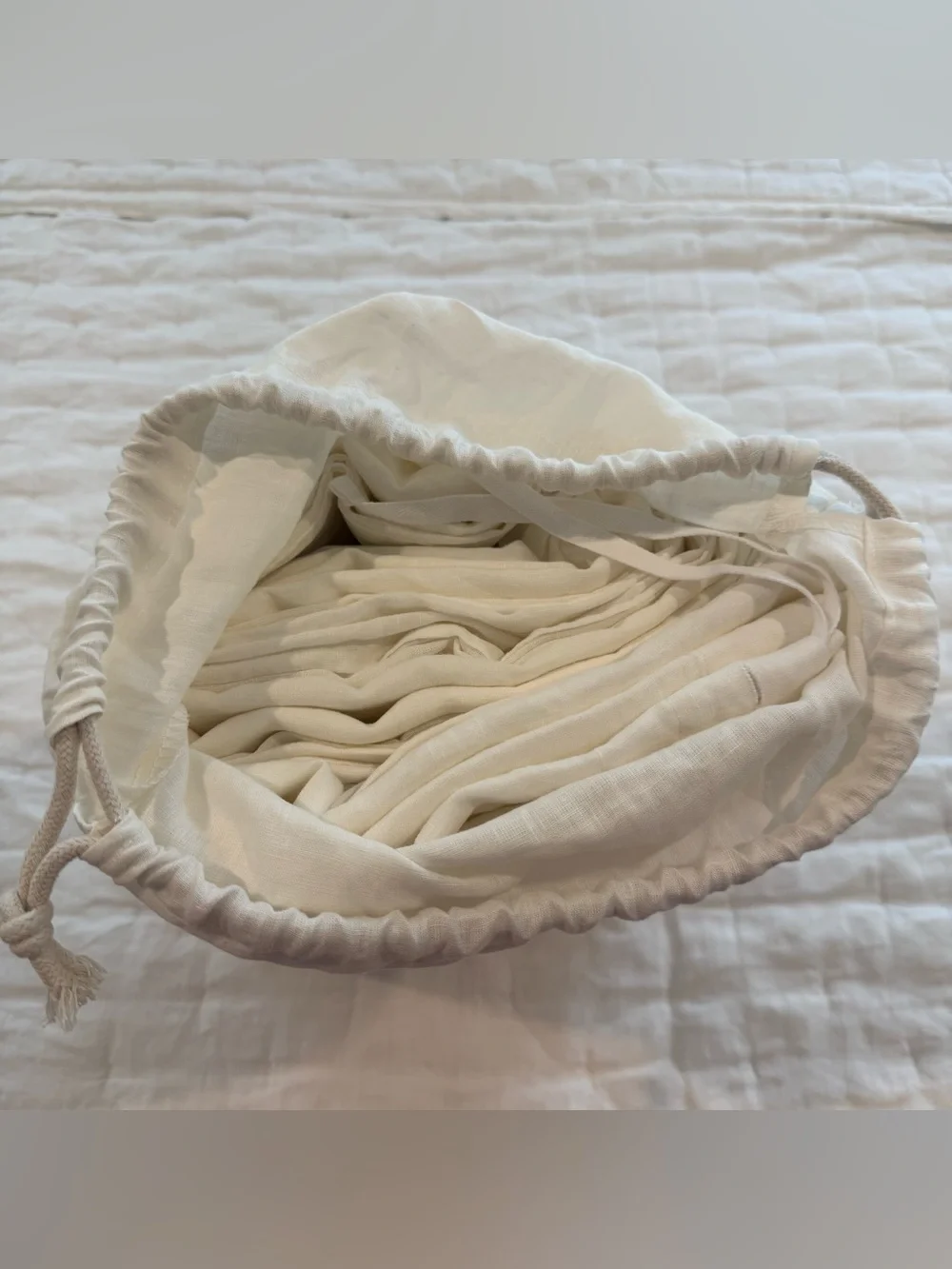 New Quince European Linen Duvet Cover Set King/CalKing MSRP $214 Ivory